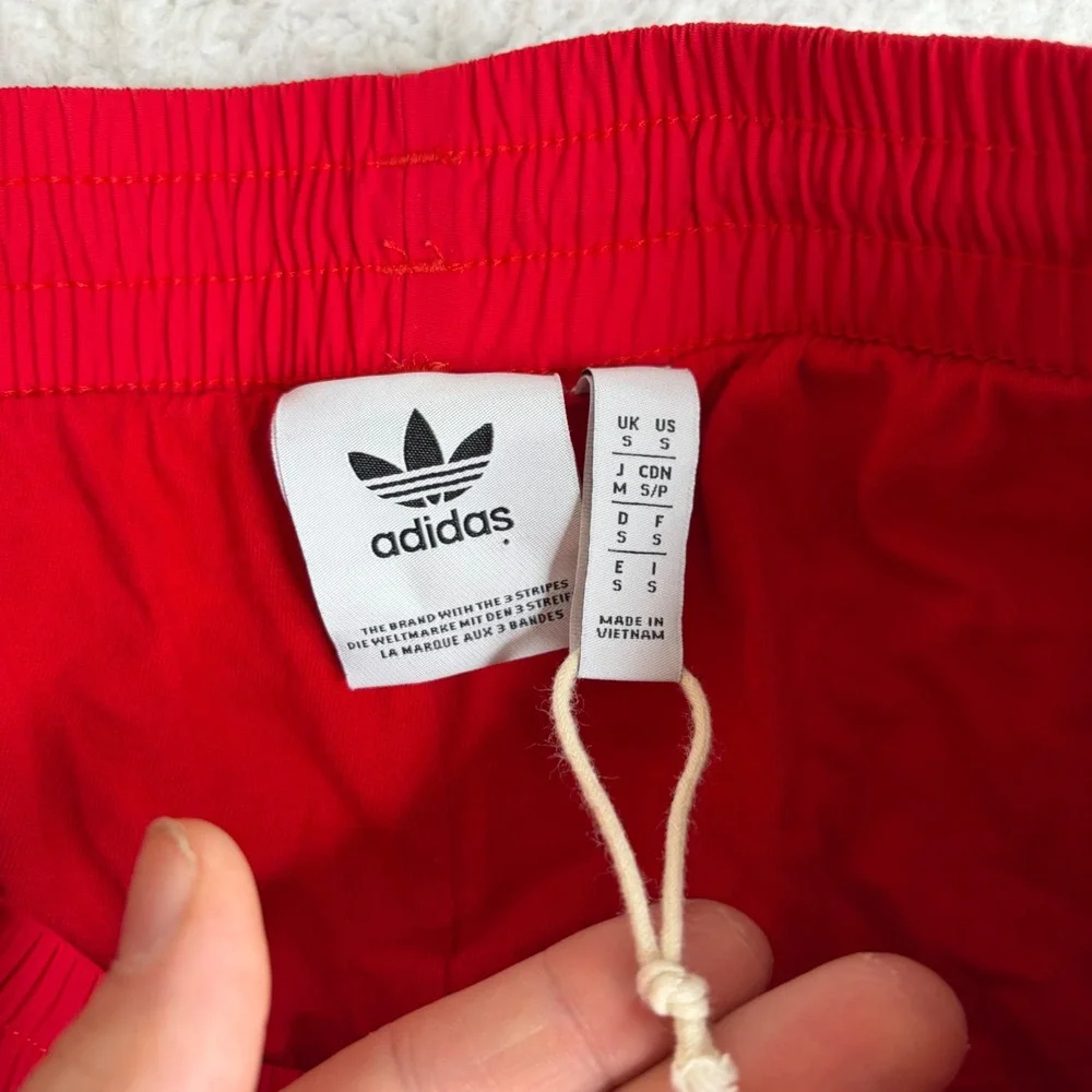 New no tag Adidas Red Three Stripe Track Pants Mens Small Y2K Athletic Joggers